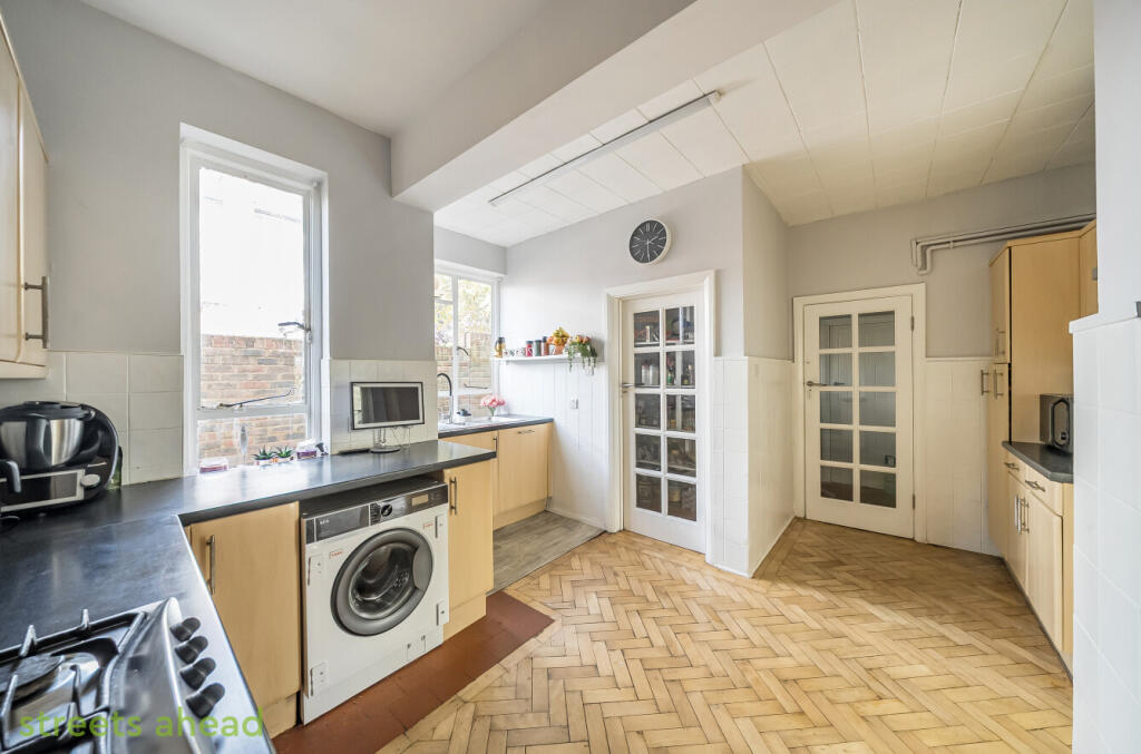 2d332a99-d0b1-40d...