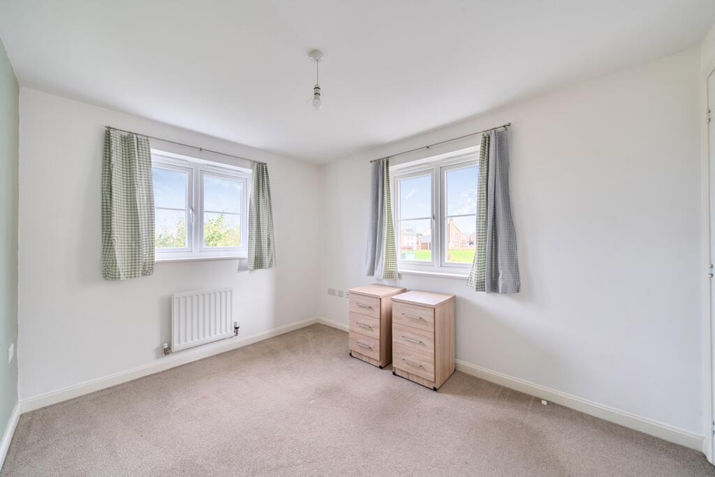 1360832-6-68f6323d700fb