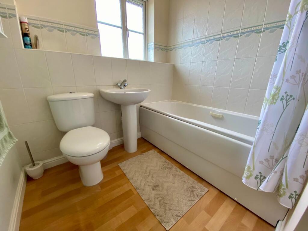 Upstairs bathroom