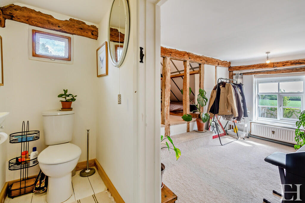 8647614-interiorW...