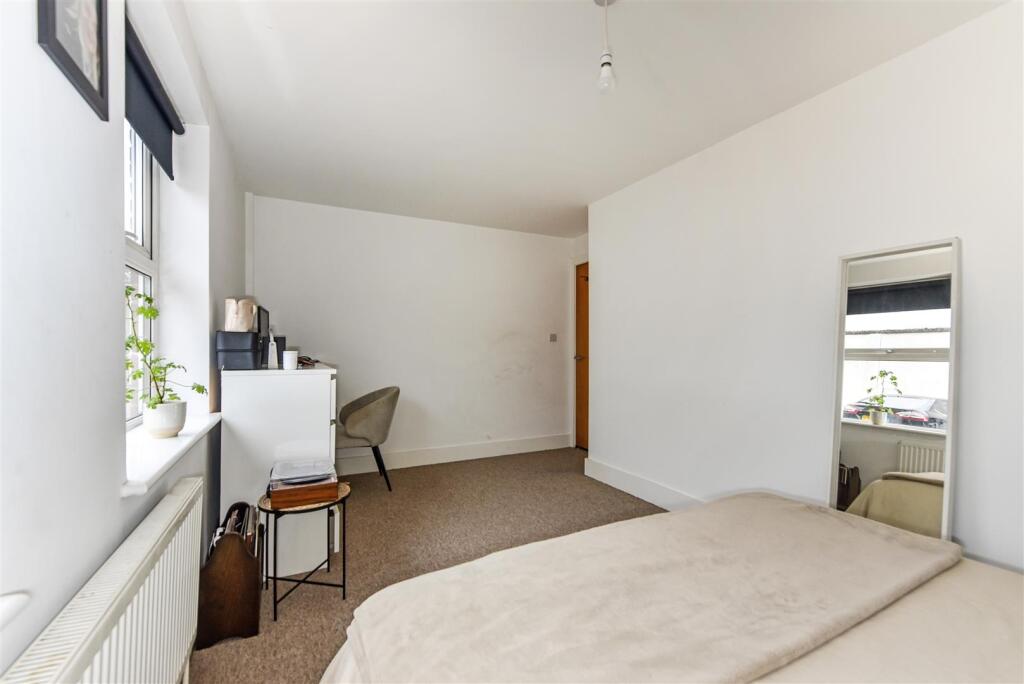 Bedroom to Hall.jpg