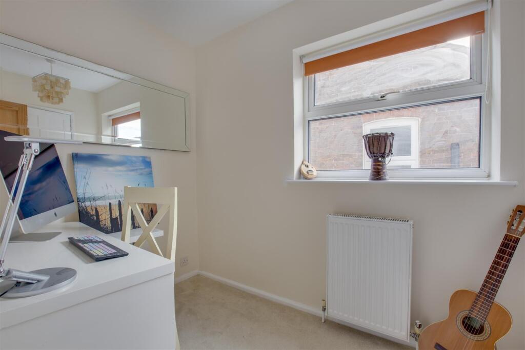117 Littleworth Road, HP13 5UZ-2.jpg