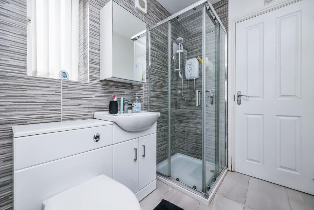 Jack &amp; Jill En-suite