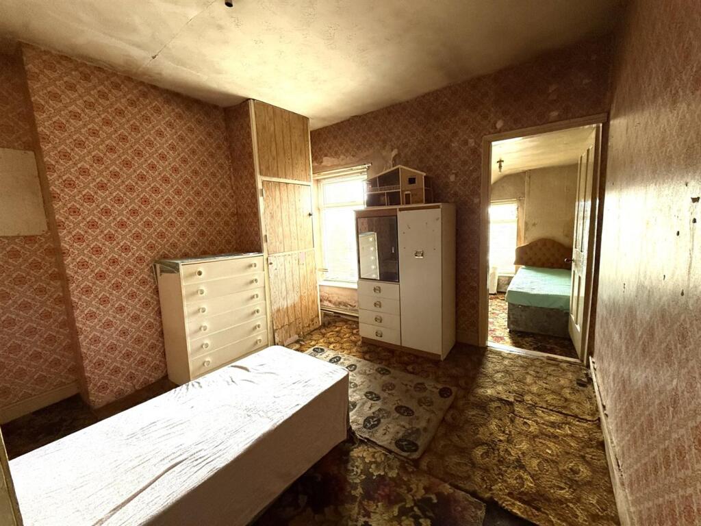 18 cannock bed 6.jpg