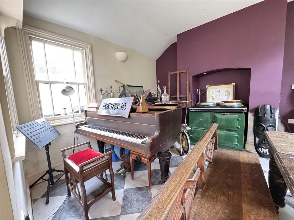 IMG_0999 (Large).JPG