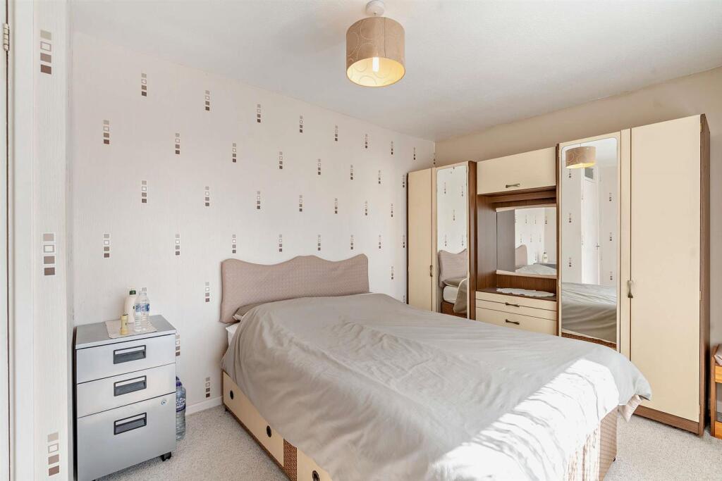 8656420-interior04-800.jpg