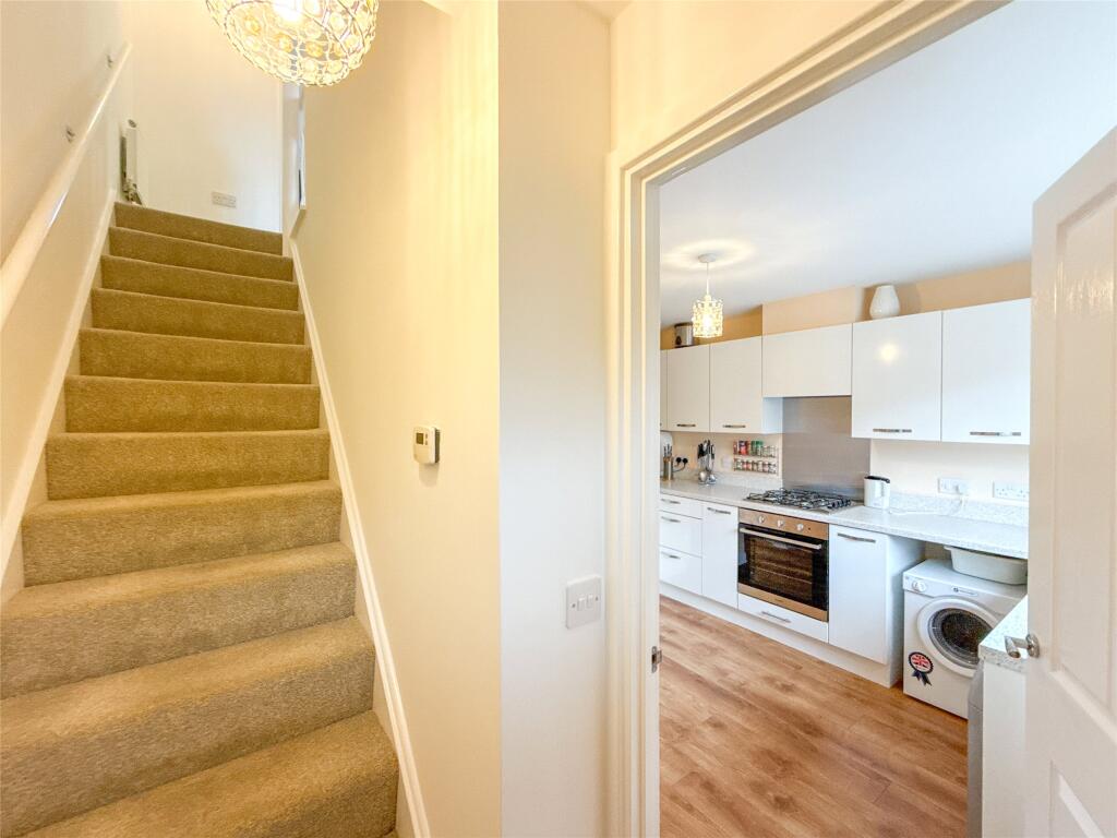 Stairst To 1st Floor