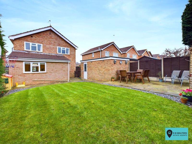 Garden / Rear Aspect 