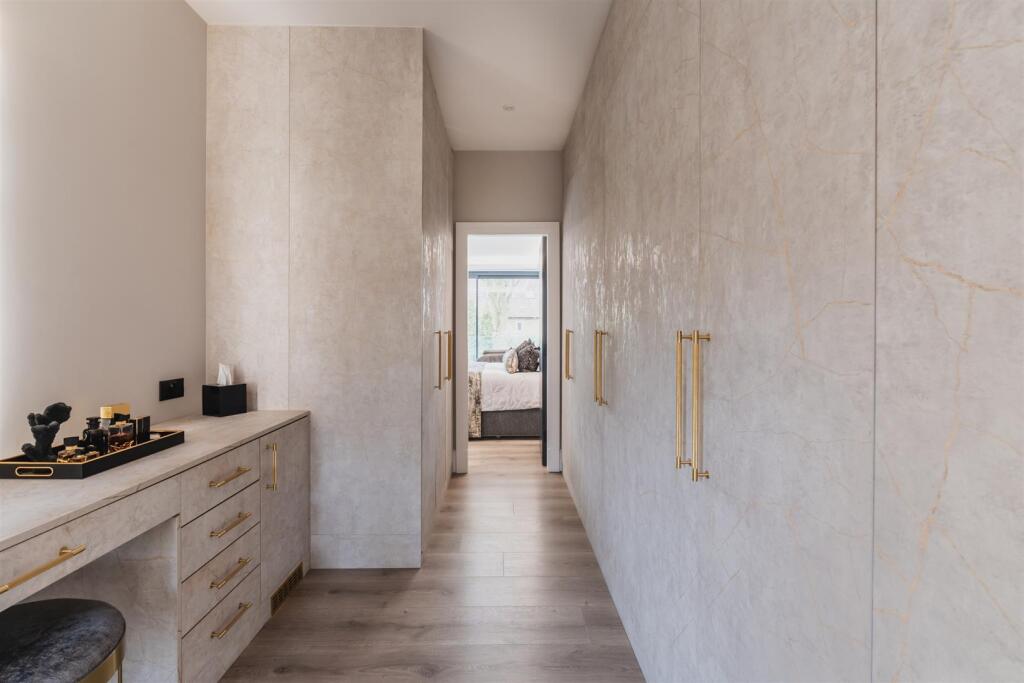 Master Dressing Room