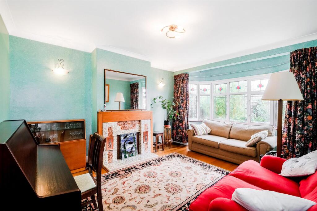 36 Manor Way-25_web.jpg