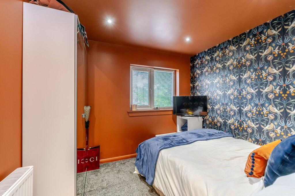 Bed 4
