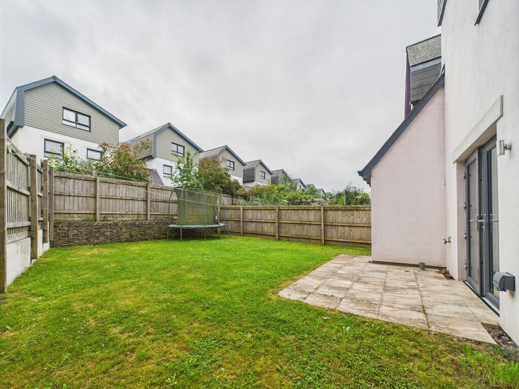 CAM02089G0-PR0509...