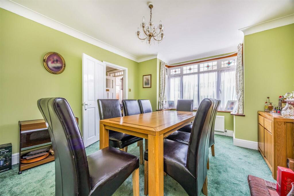 16 Southdown Road, Cosham-Small-PorticoMarketing-N