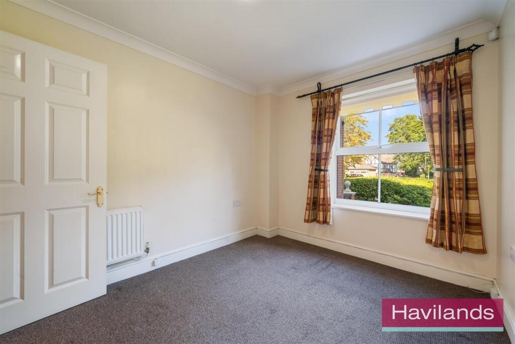 Oakington Court-16.jpg