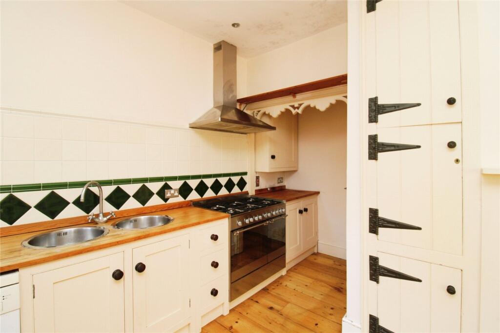 Picture 8