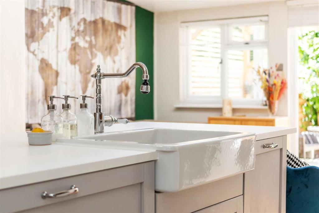 Open Plan Living Accommodation