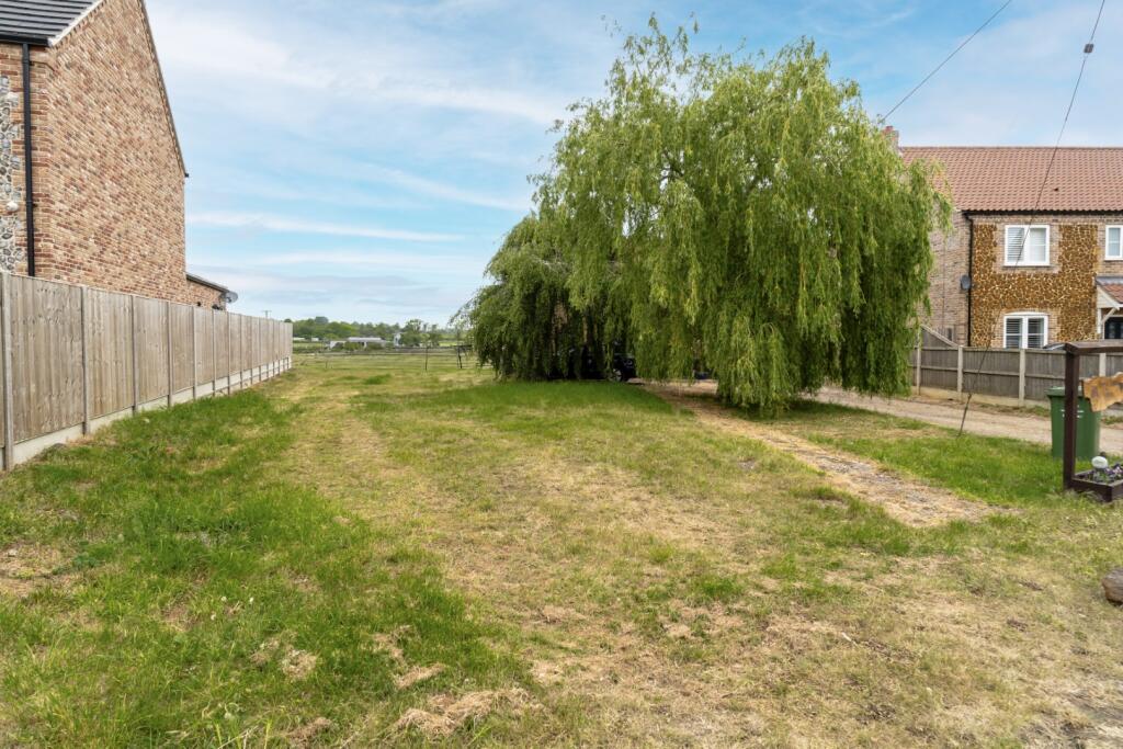 Church Farm Cottage-4 T202505231135.jpg