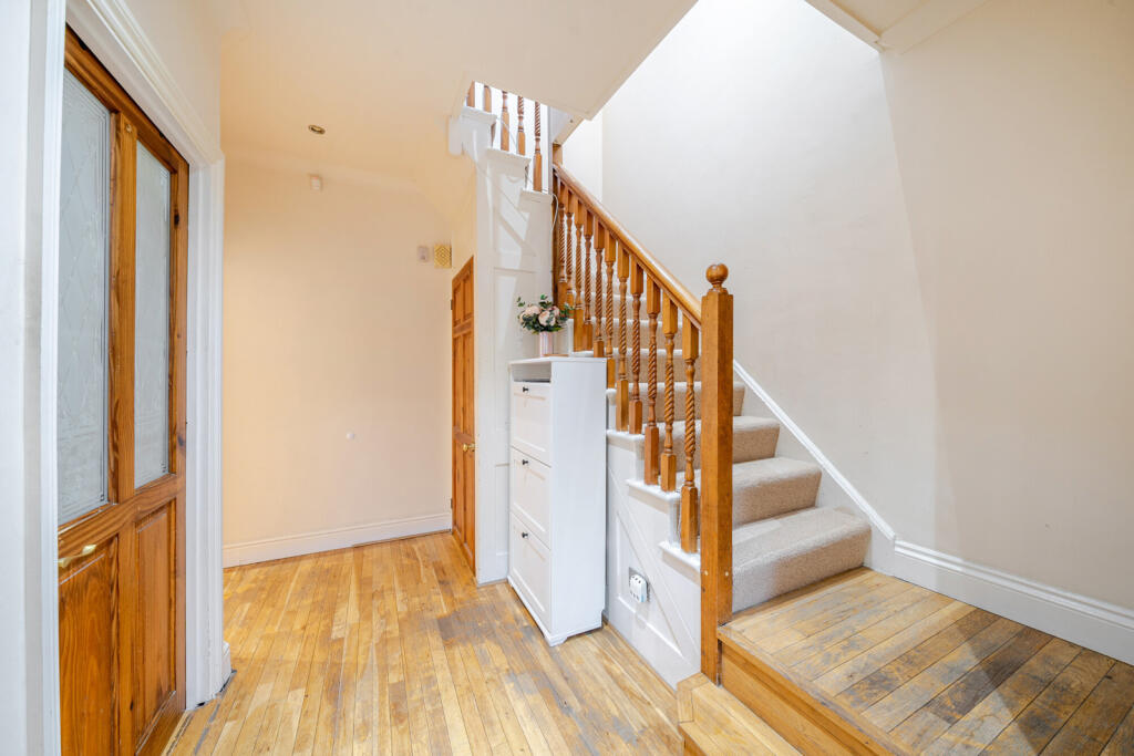 1364197-1-68e7843...