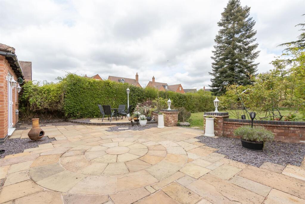 219 Hillmorton Road, Rugby