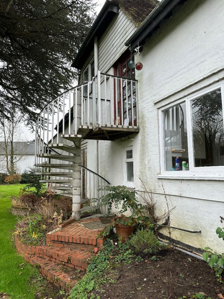 Wey Road, Weybridge, Surrey, KT13