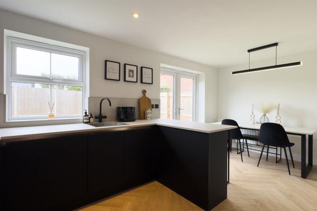 Open Plan Dining Kit