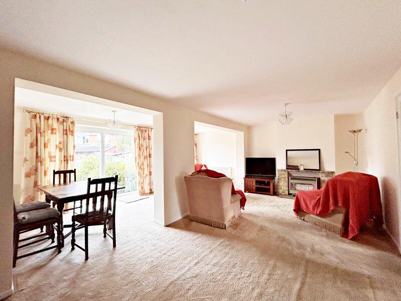 Living/Dining Room