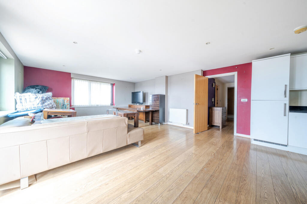 1307276-9-6846eae...