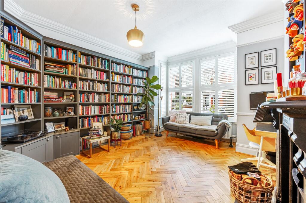 GFF, 36 Willcott Road-4.jpg