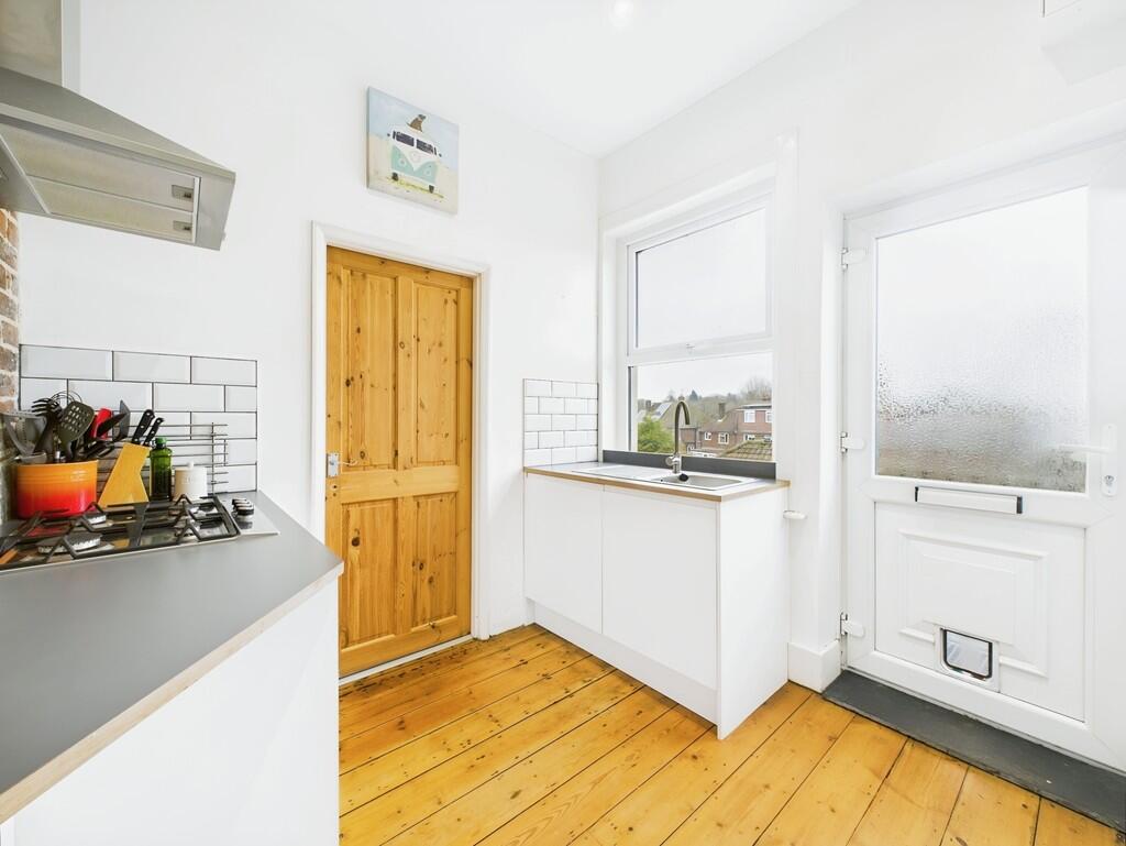 Kitchen 4