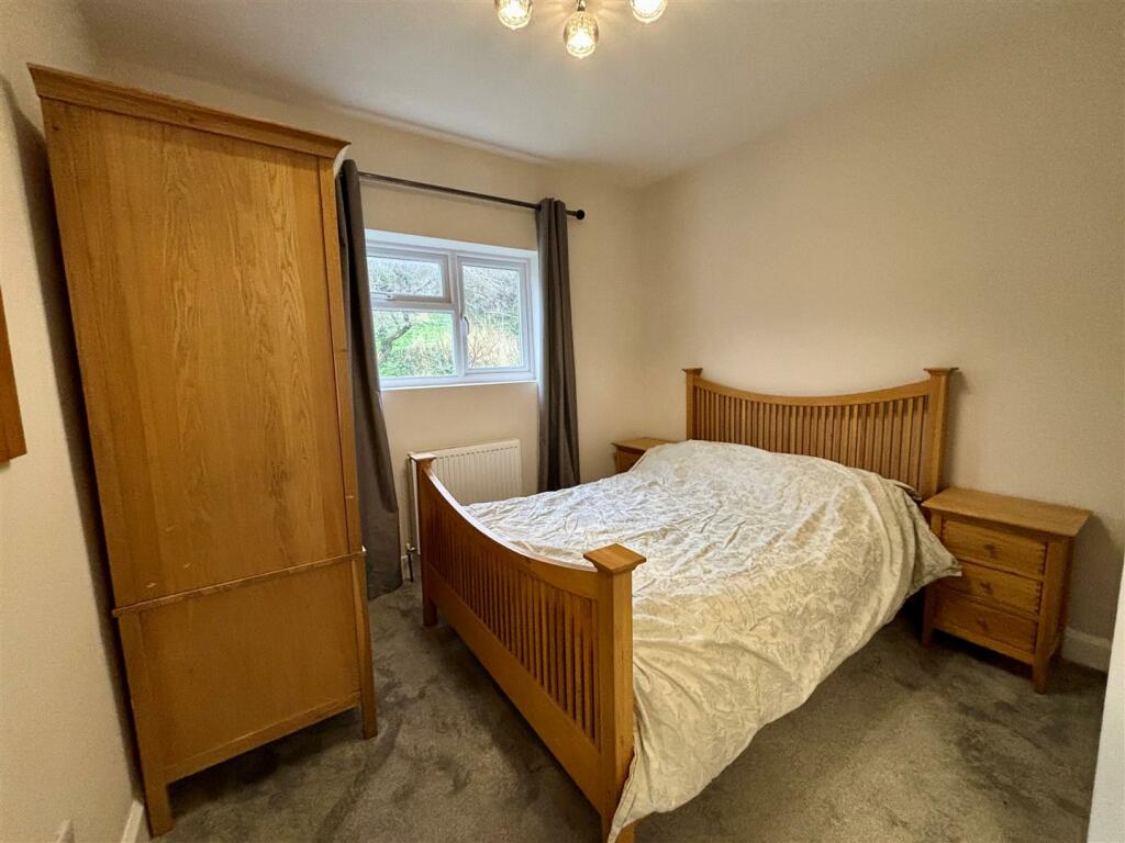 2nd Bedroom.jpg