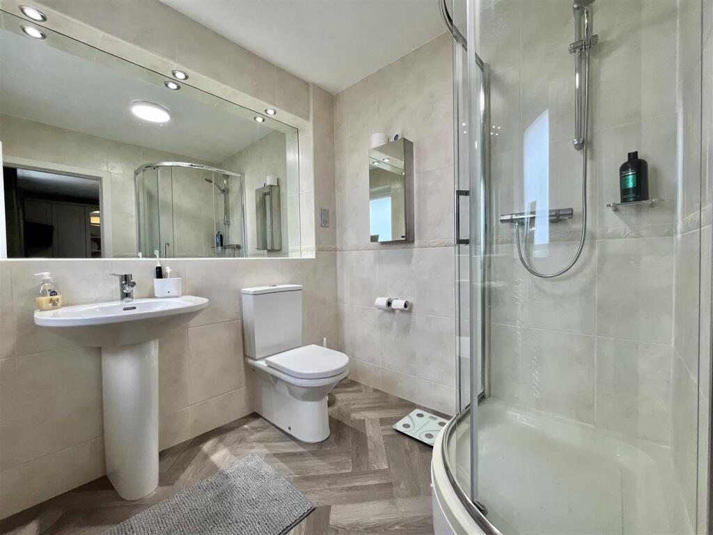 En-suite Shower Room