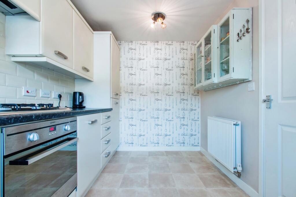 Kitchen/Dining Area