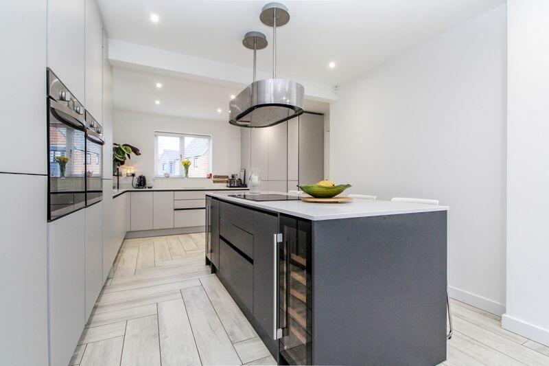 Kitchen/Diner/Family