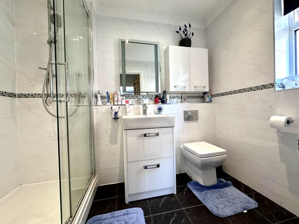 shower room 2