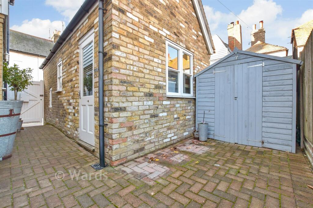 Workshop/Outbuildings