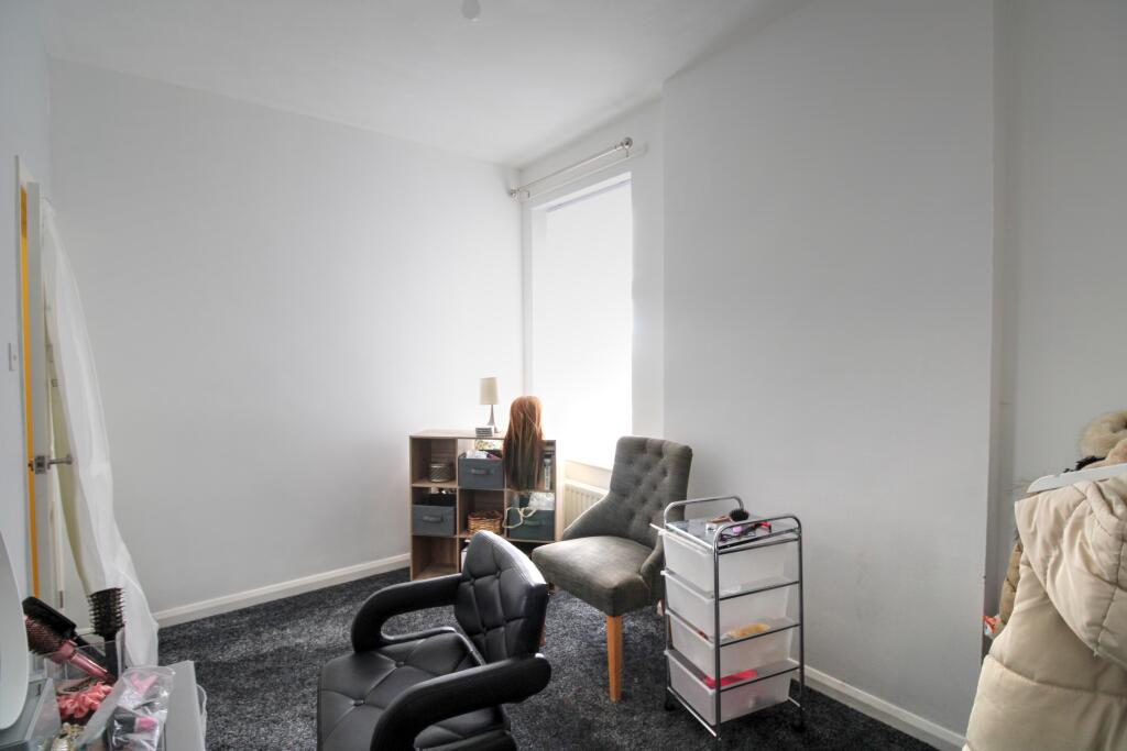 Bedroom2