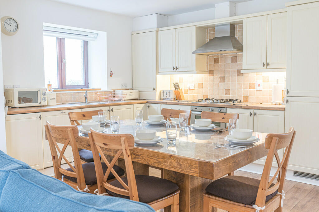 Open Plan Living/...