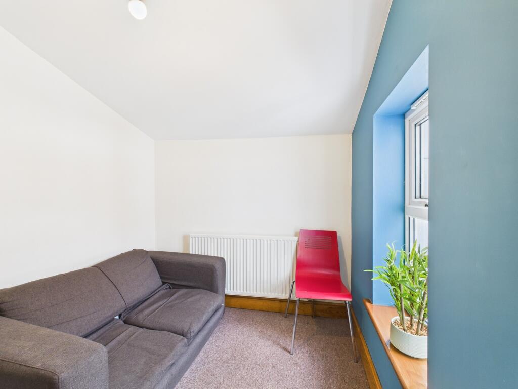 CAM04031G0-PR0092-ST