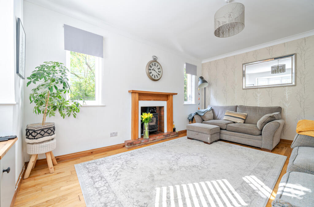 637373c8-4f16-44e...