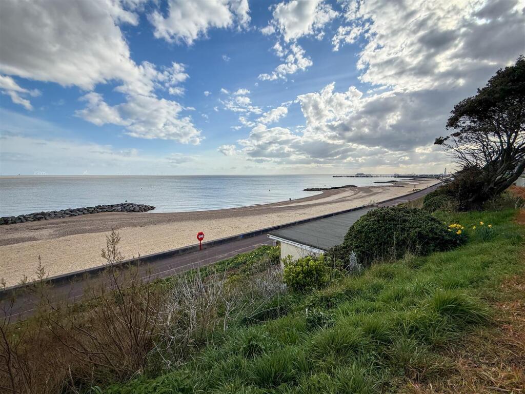 EAST CLACTON SEA FRONT