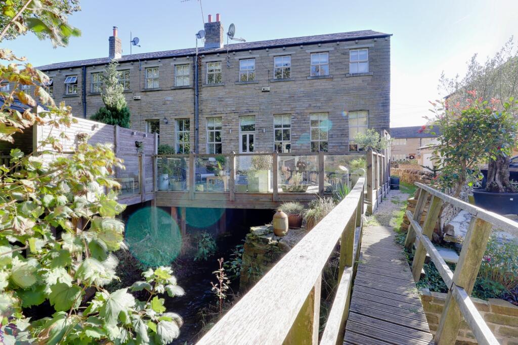 BLACK BROOK HOUSE NW-3