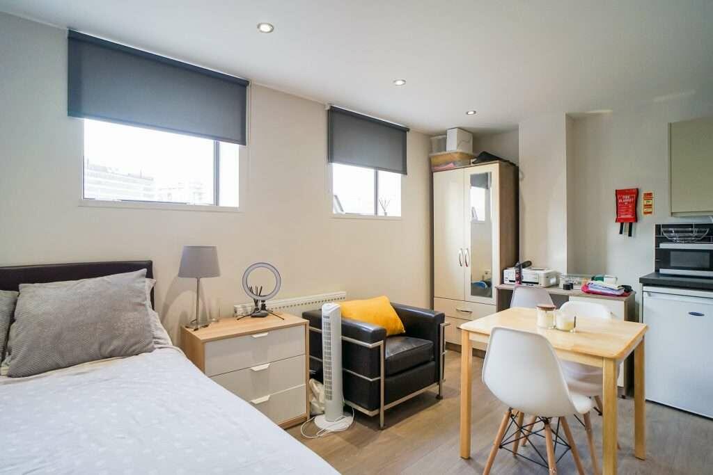 Flat_8_7_St_Peters_Close