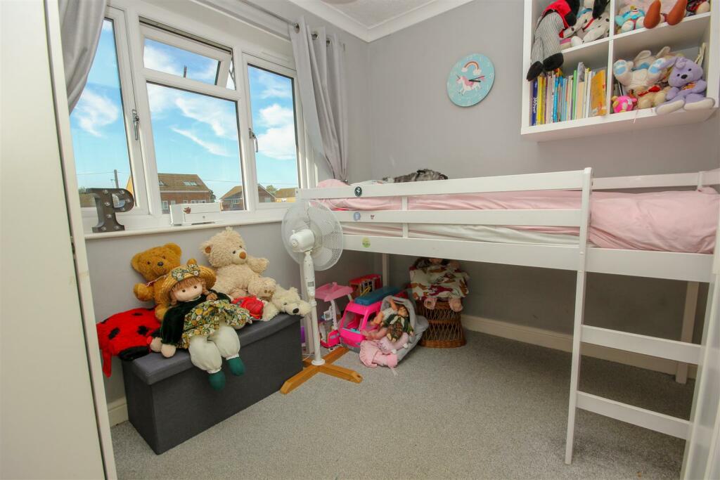 Bedroom 3.jpg