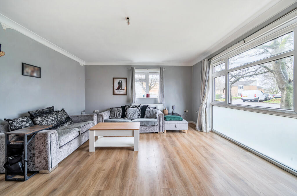 1383717-7-692db2a...