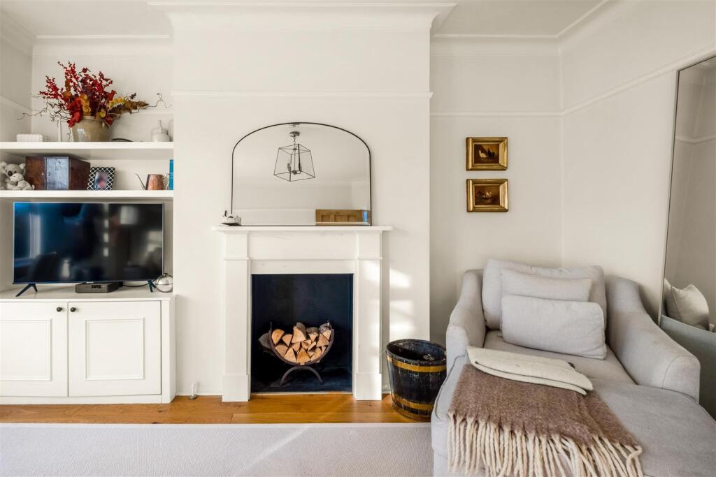 48 Braemore Road_7.jpg