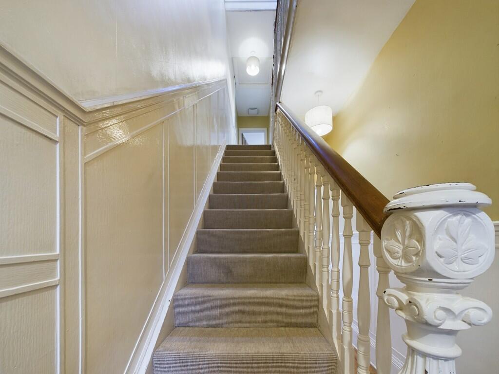 CAM02089G0-PR0387...