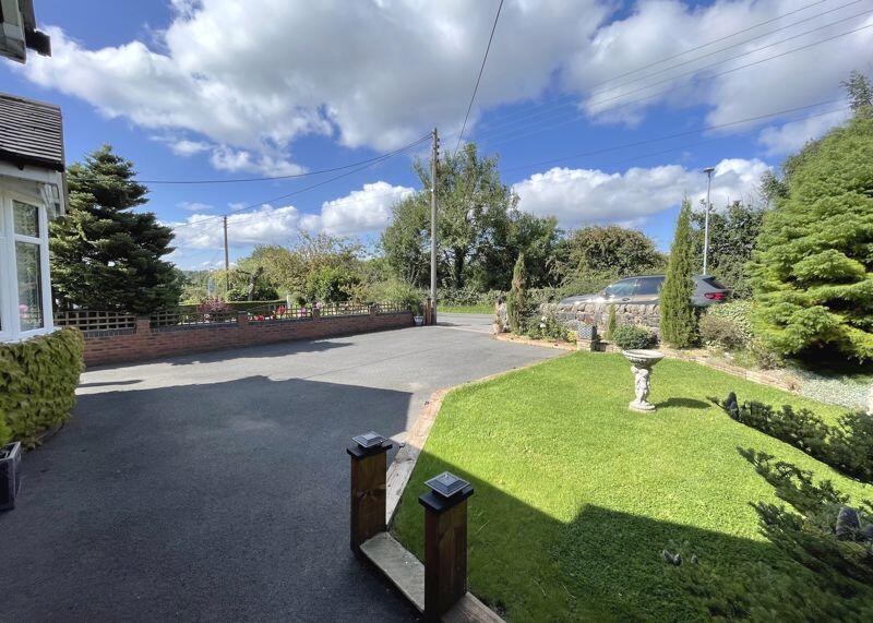 Front Garden &amp; Driveway
