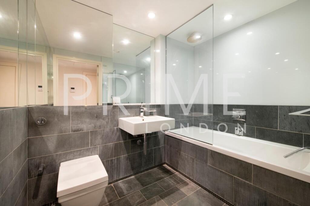 bathroom(1) (14).jpg