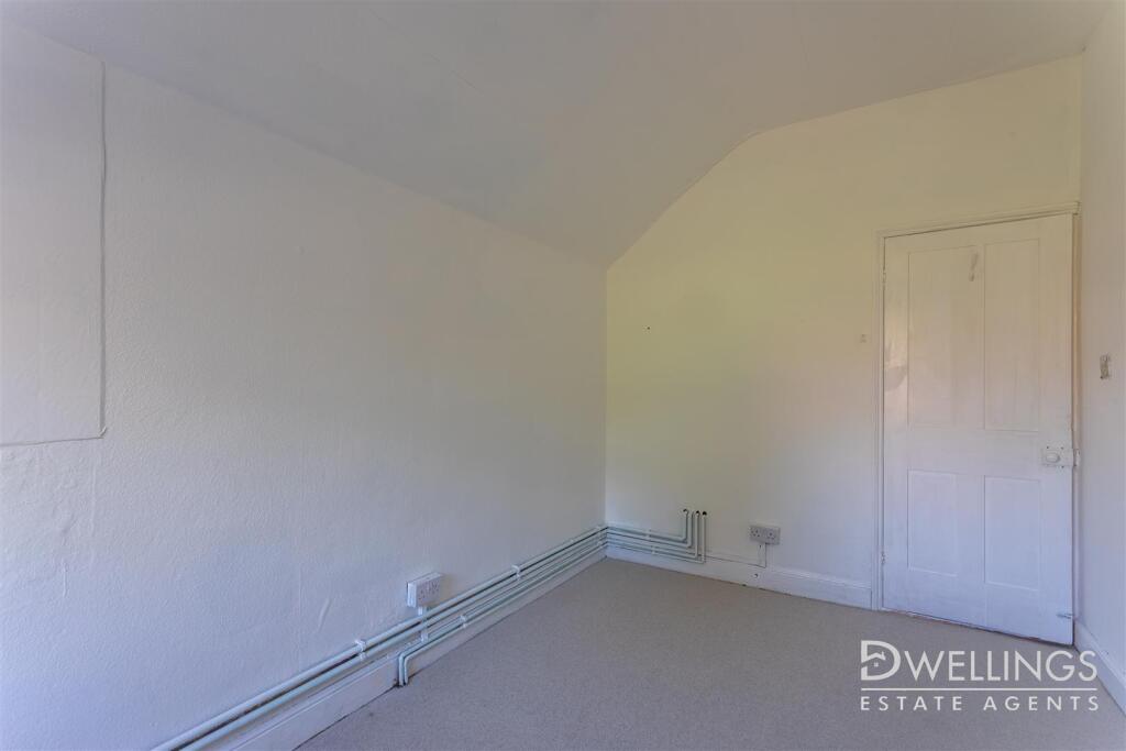 DWELEST - 26 Ordish Street, DE14 3SA-0014.jpg