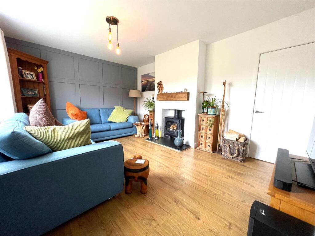 Reception Lounge.jpg